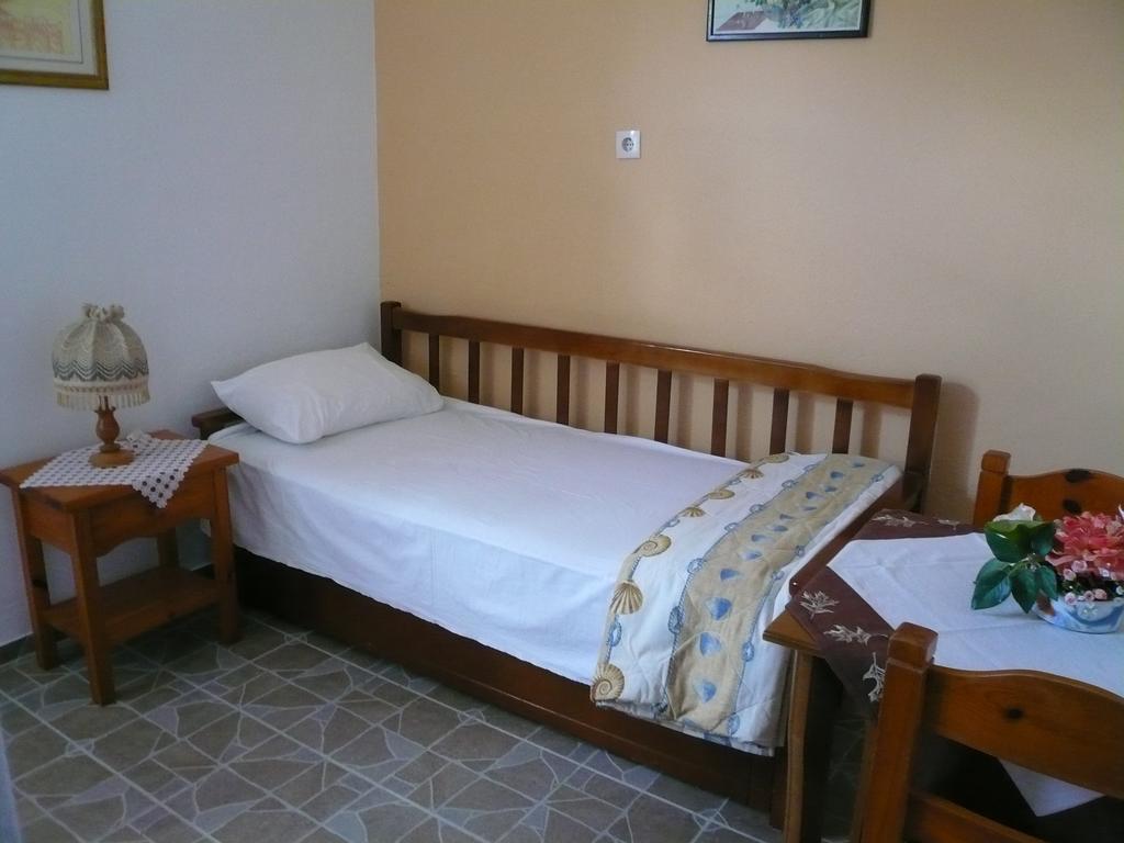 Liossis Rooms & Apartments Skopelos stad Rum bild
