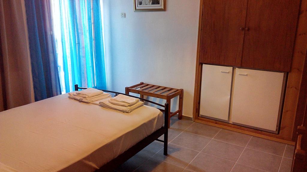 Liossis Rooms & Apartments Skopelos stad Rum bild