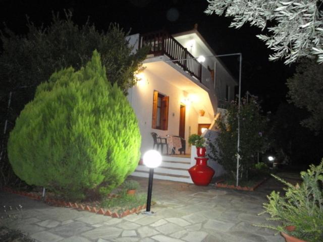 Liossis Rooms & Apartments Skopelos stad Exteriör bild