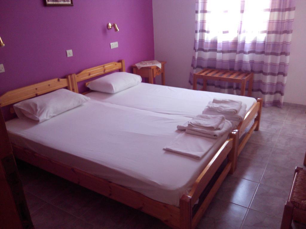 Liossis Rooms & Apartments Skopelos stad Exteriör bild